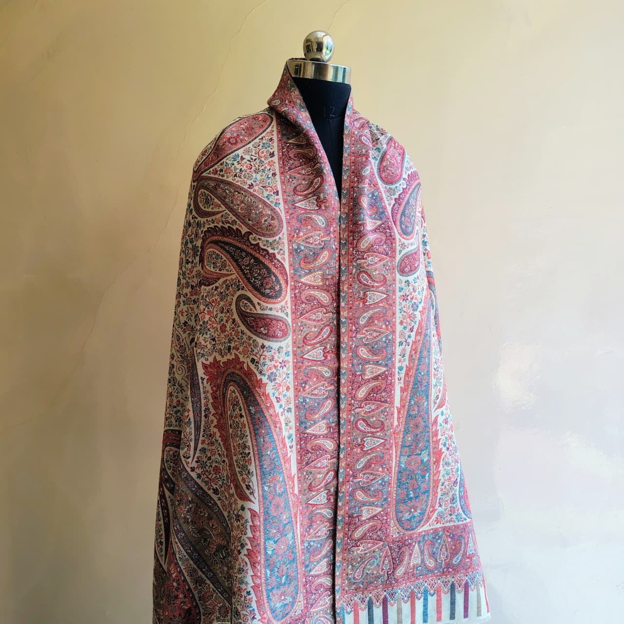 Kani Design Fine Wool Shawl